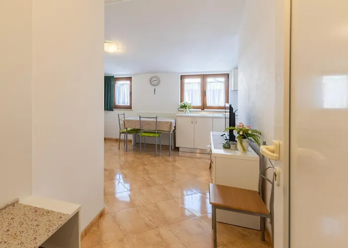 Grace בית הארחה